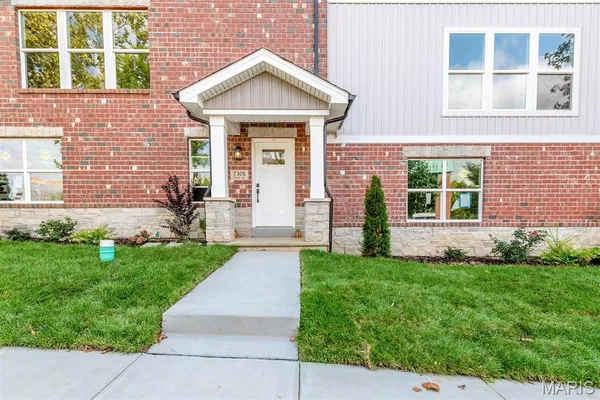 $1,845,000 | 7302-7310 Hoover Avenue, Richmond Heights, MO 63117