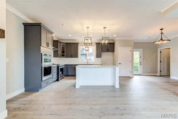 $1,845,000 | 7302-7310 Hoover Avenue, Richmond Heights, MO 63117