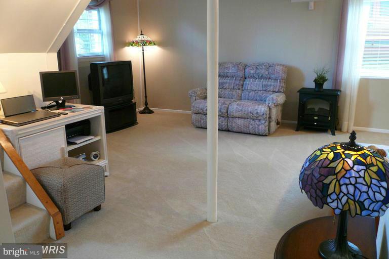 787 Stevenson Road Severn, MD 21144 - Photo 18 of 30 Family Room