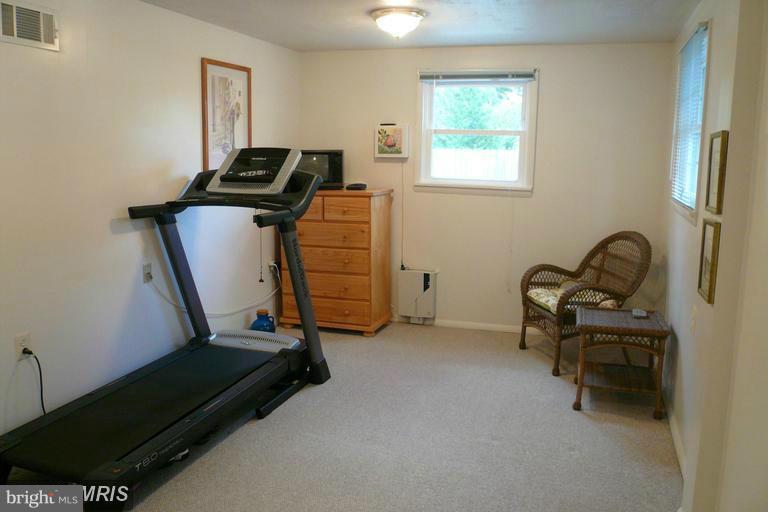 787 Stevenson Road Severn, MD 21144 - Photo 22 of 30 Interior (General)