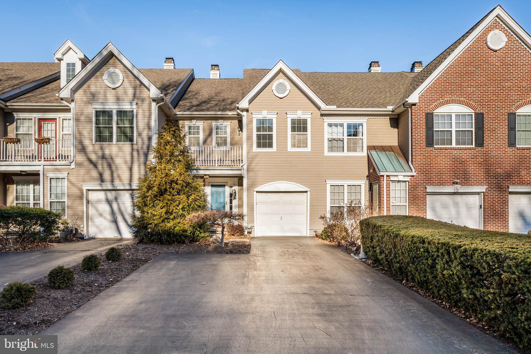 160 Lemonton Way Wayne, PA 19087 - Photo 2 of 28