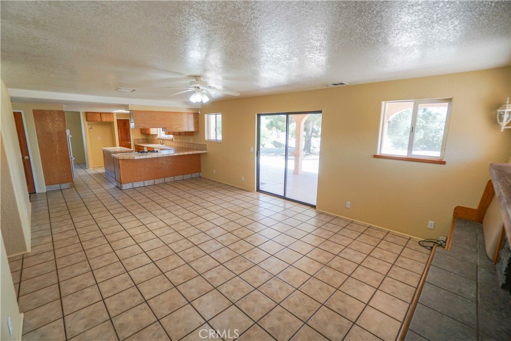 18633 Kamana Road Apple Valley, CA 92307 - Photo 21 of 50
