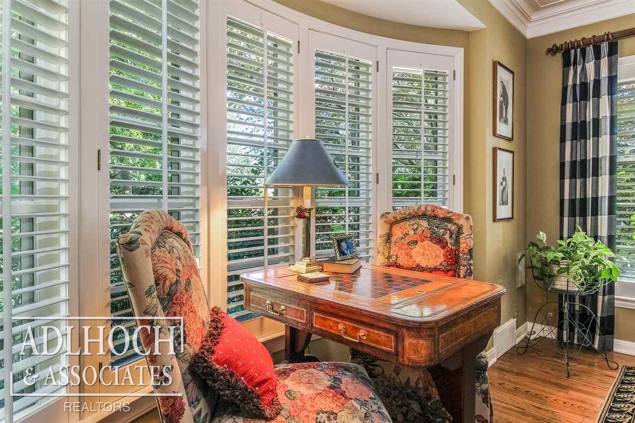25 Edgemere Road Grosse Pointe Farms, MI 48236 - Photo 17 of 49