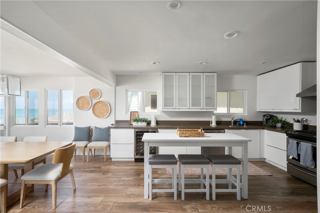 35661 Beach Road Dana Point, CA 92624 - Photo 5 of 26 Gallery Image 5