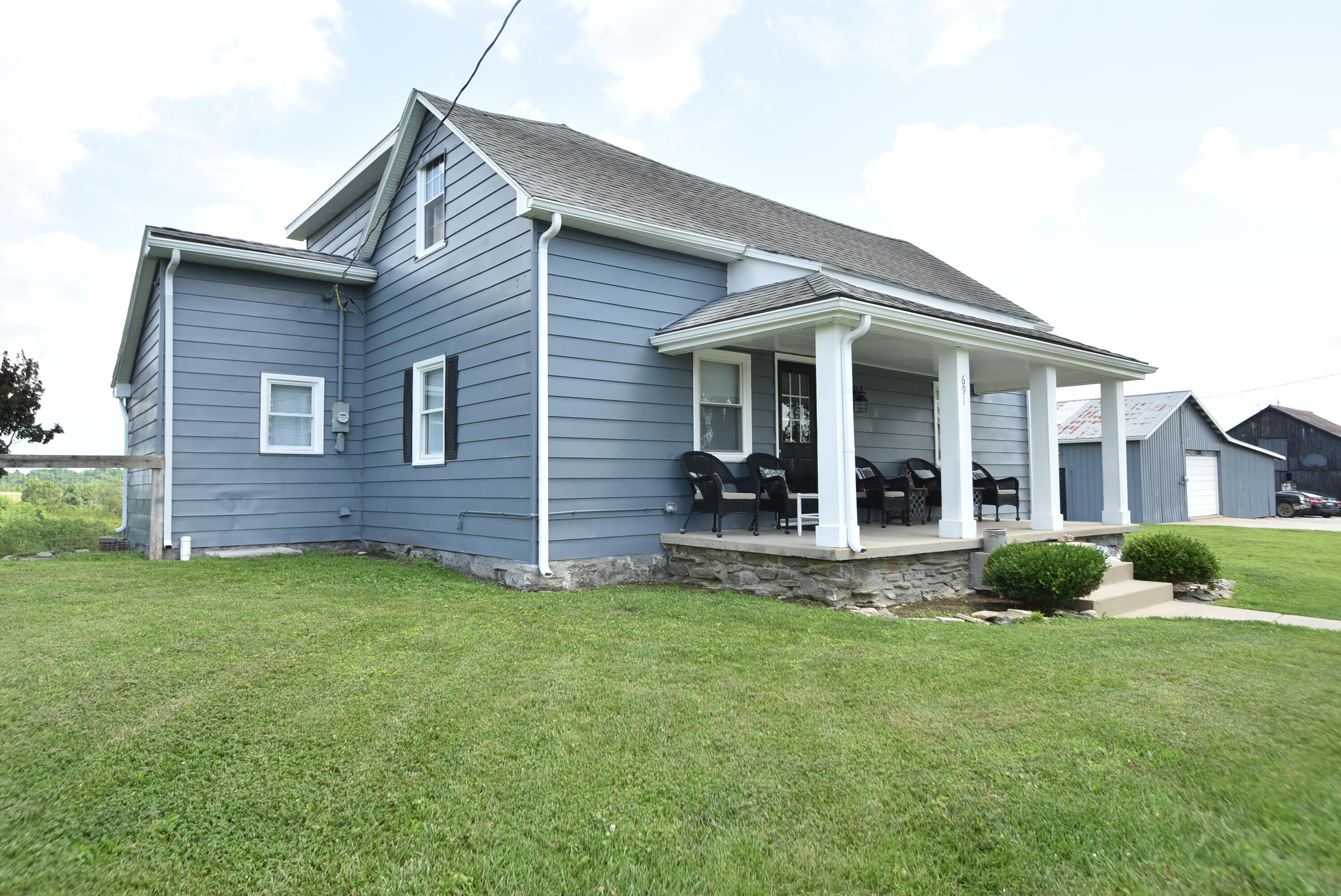 691 Fairview Road Salvisa, KY 40372 - Photo 1 of 42 DSC_0139