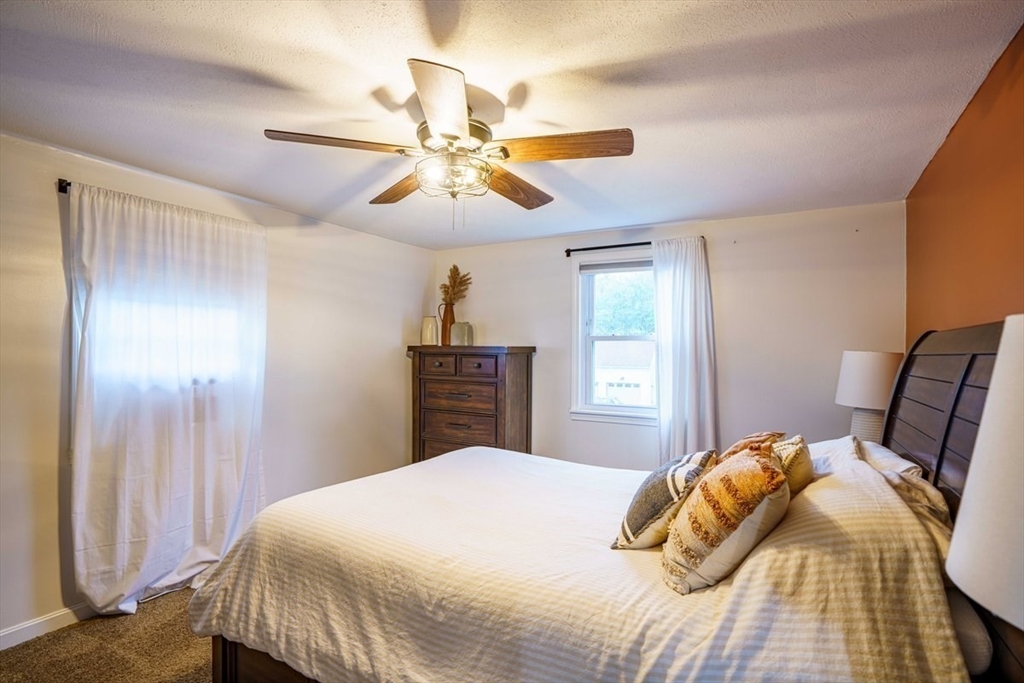 196 Medway Road Milford, MA 01757 - Photo 11 of 27 Gallery Image 11