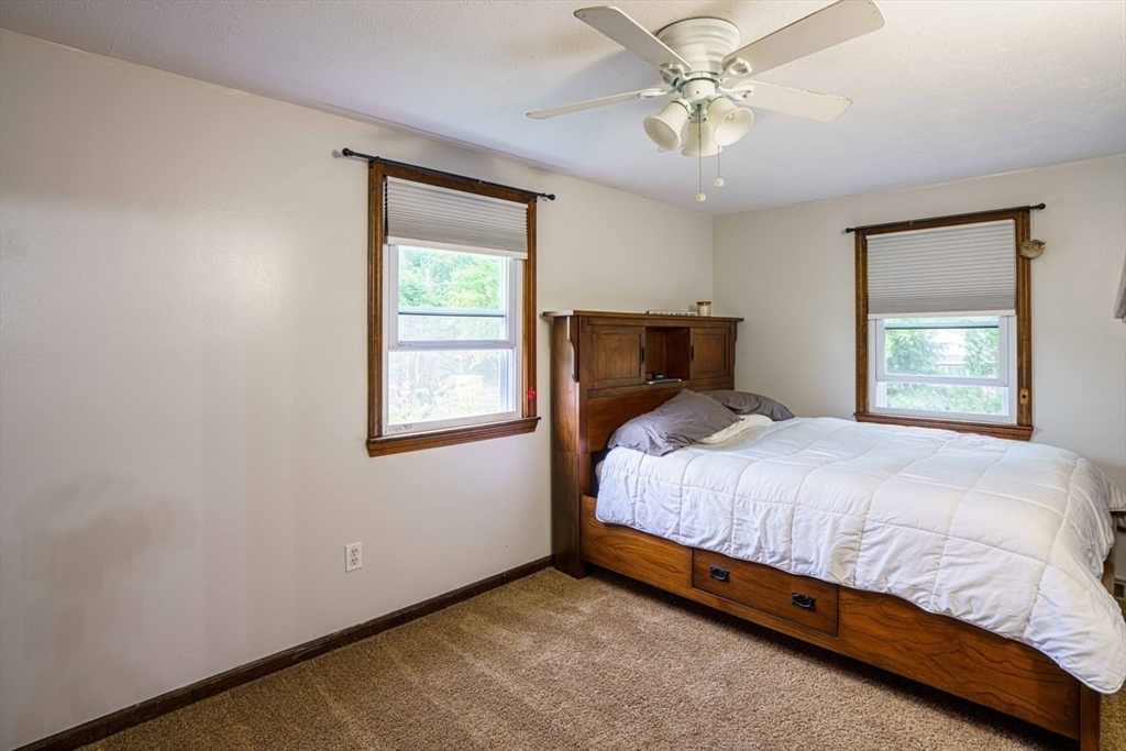 196 Medway Road Milford, MA 01757 - Photo 13 of 27 Gallery Image 13