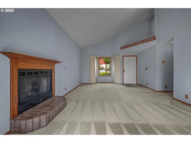 $599,000 | 7222 Southwest 161st Place, Beaverton, OR 97007