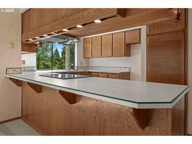 $599,000 | 7222 Southwest 161st Place, Beaverton, OR 97007