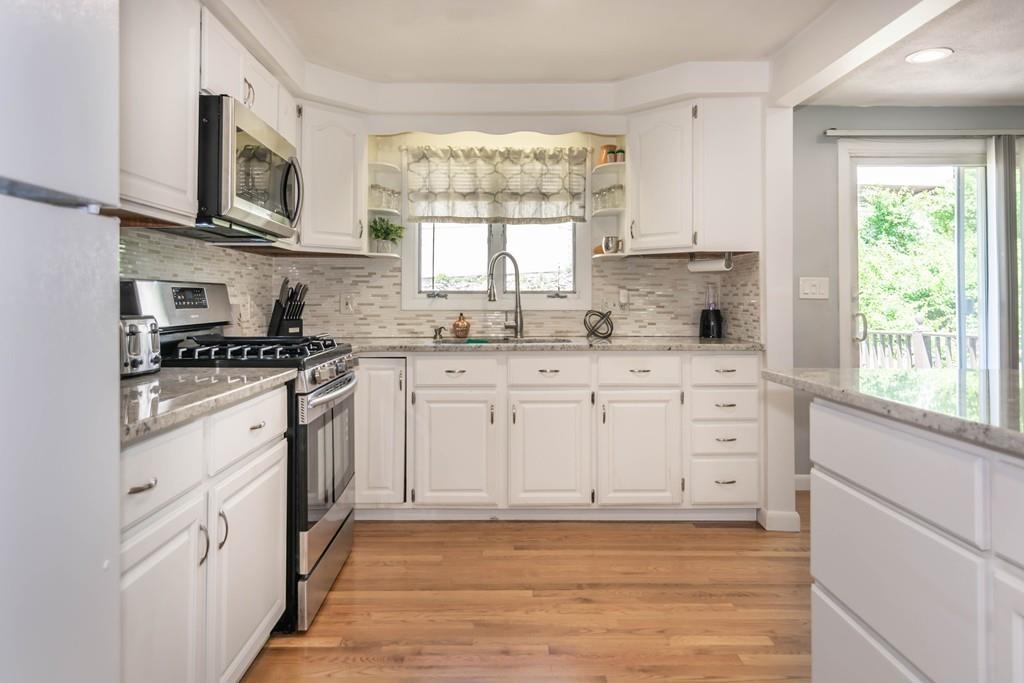 203 Den Quarry Road Lynn, MA 01904 - Photo 9 of 26 Gallery Image 9