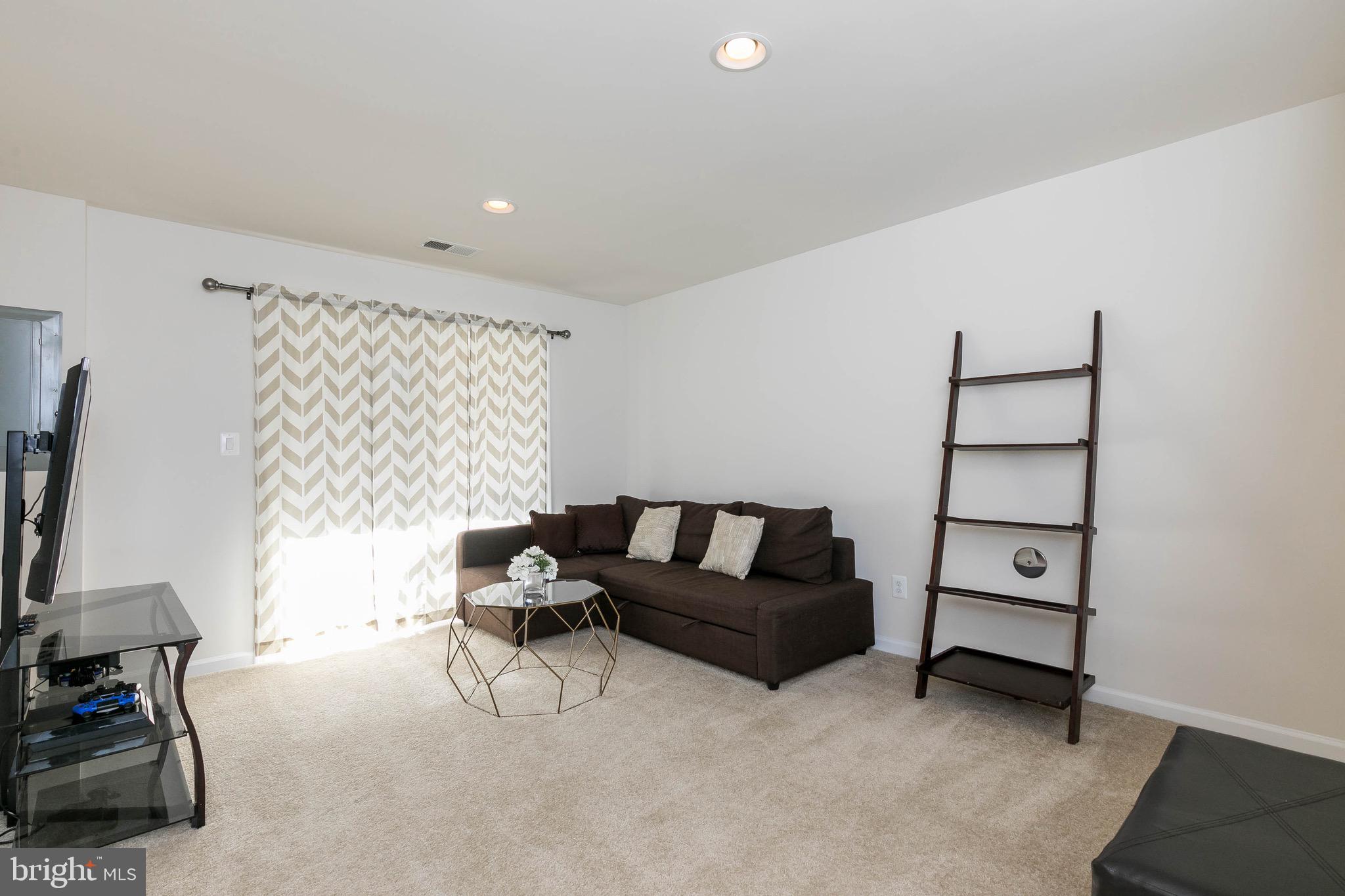 9065 Connor House Road Manassas, VA 20111 - Photo 9 of 25 Gallery Image 9