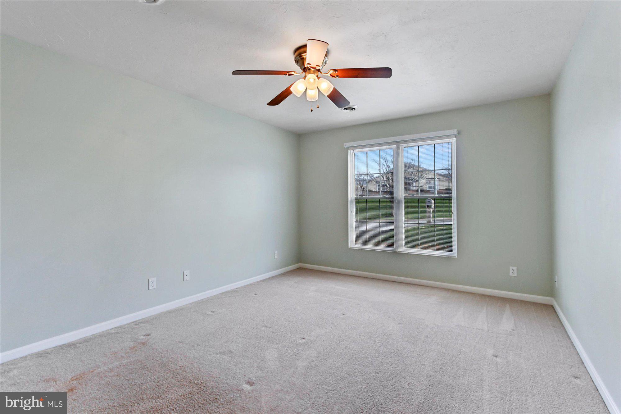 2142 Knob Hill Road York, PA 17403 - Photo 18 of 27 Gallery Image 18