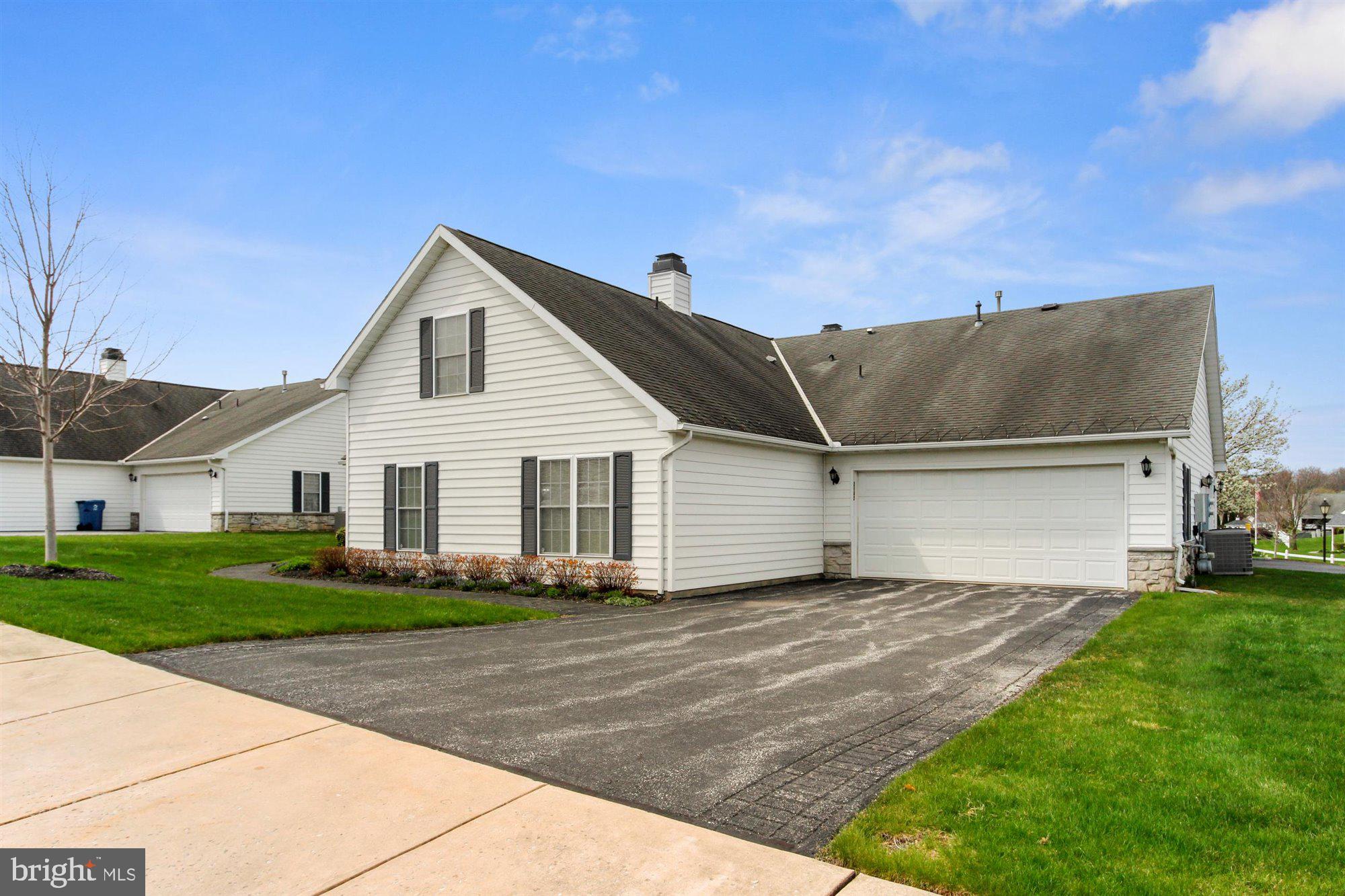 2142 Knob Hill Road York, PA 17403 - Photo 26 of 27 Gallery Image 26