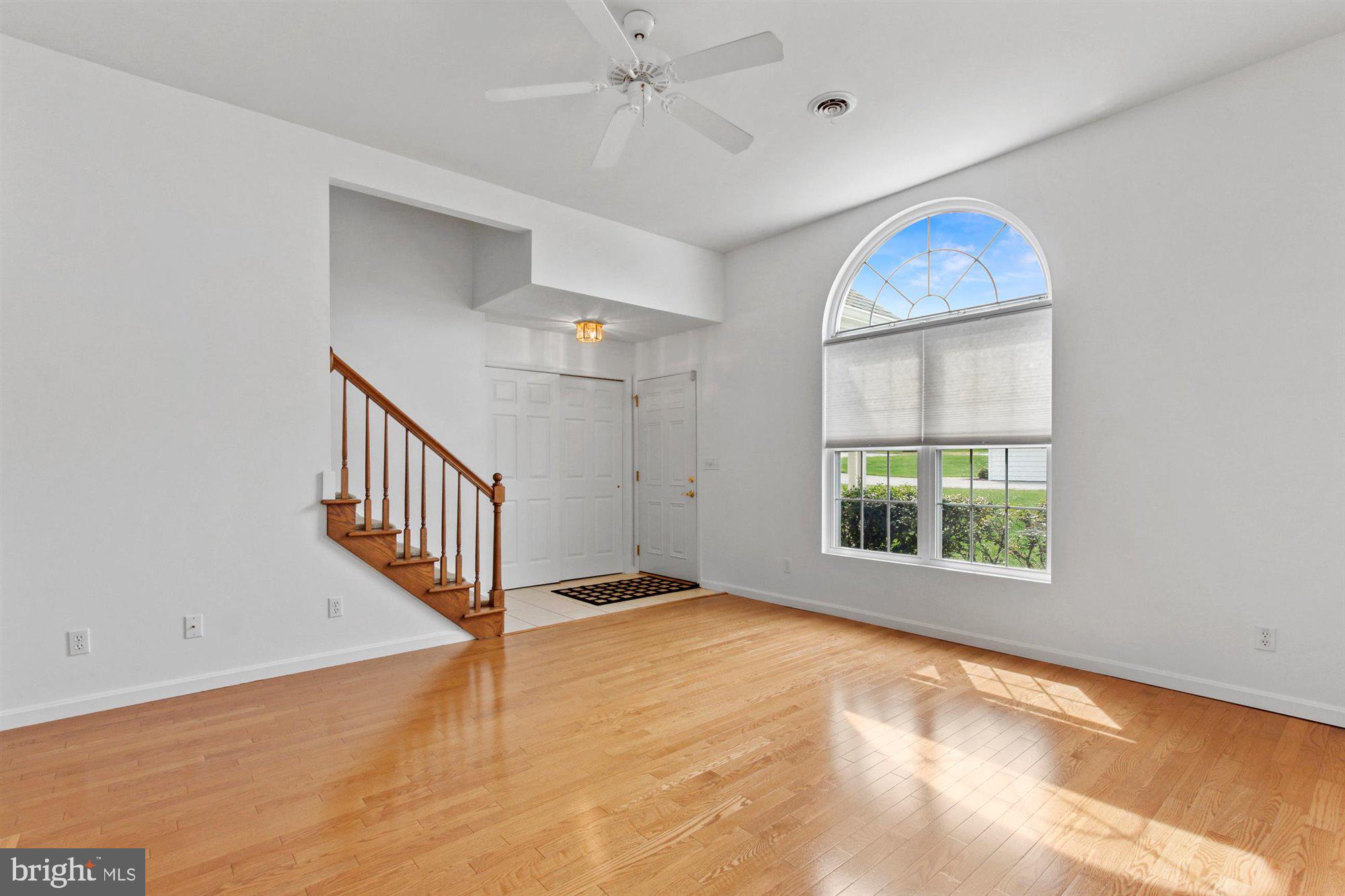 2142 Knob Hill Road York, PA 17403 - Photo 4 of 27 Gallery Image 4