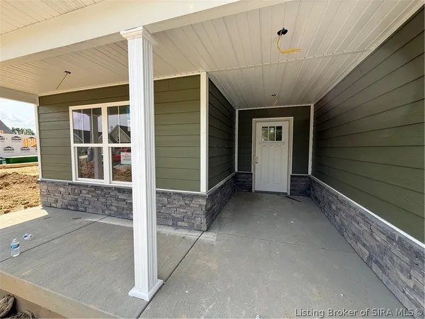 $329,900 | 2771 Abby Wds Drive, Jeffersonville, IN 47130