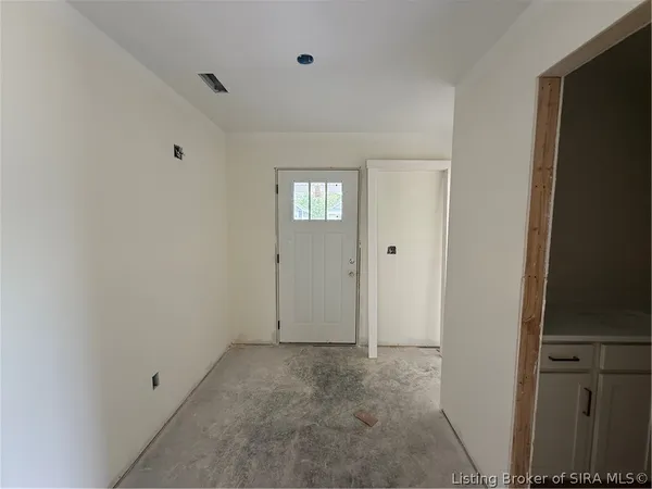 $329,900 | 2771 Abby Wds Drive, Jeffersonville, IN 47130