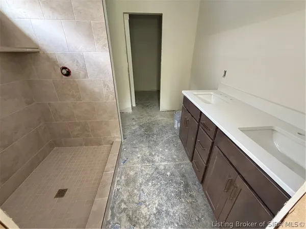 $329,900 | 2771 Abby Wds Drive, Jeffersonville, IN 47130