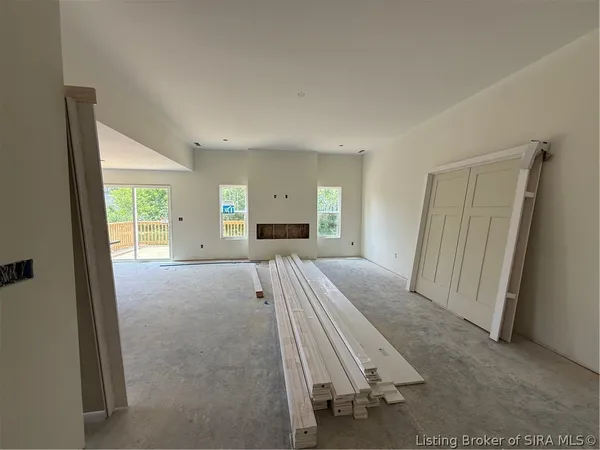 $329,900 | 2771 Abby Wds Drive, Jeffersonville, IN 47130