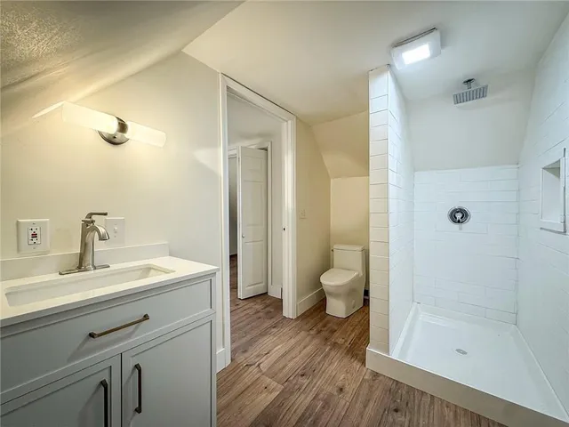 $224,900 | 2678 Oneida Valley Road, Petrolia, PA 16050