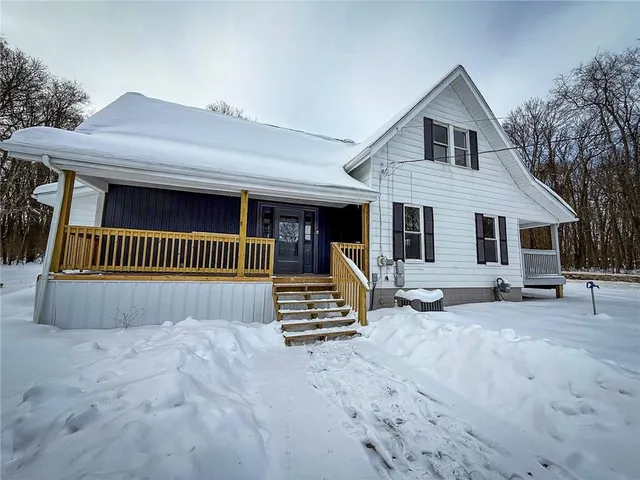 $224,900 | 2678 Oneida Valley Road, Petrolia, PA 16050