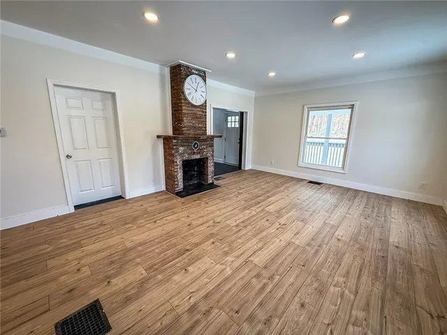 $224,900 | 2678 Oneida Valley Road, Petrolia, PA 16050