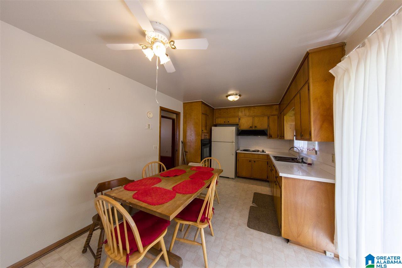 3069 Wenonah Park Road Southwest Birmingham, AL 35211 - Photo 14 of 34