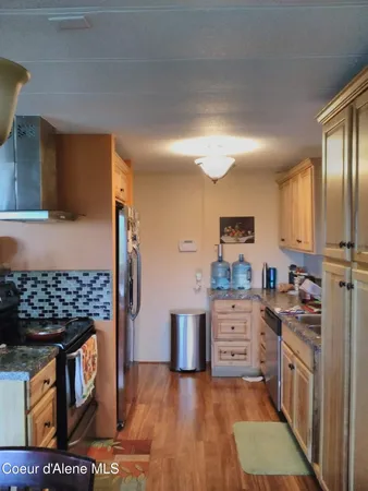 $339,000 | 302 School Street, Unit 8, Hope, ID 83836