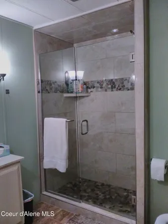 $339,000 | 302 School Street, Unit 8, Hope, ID 83836