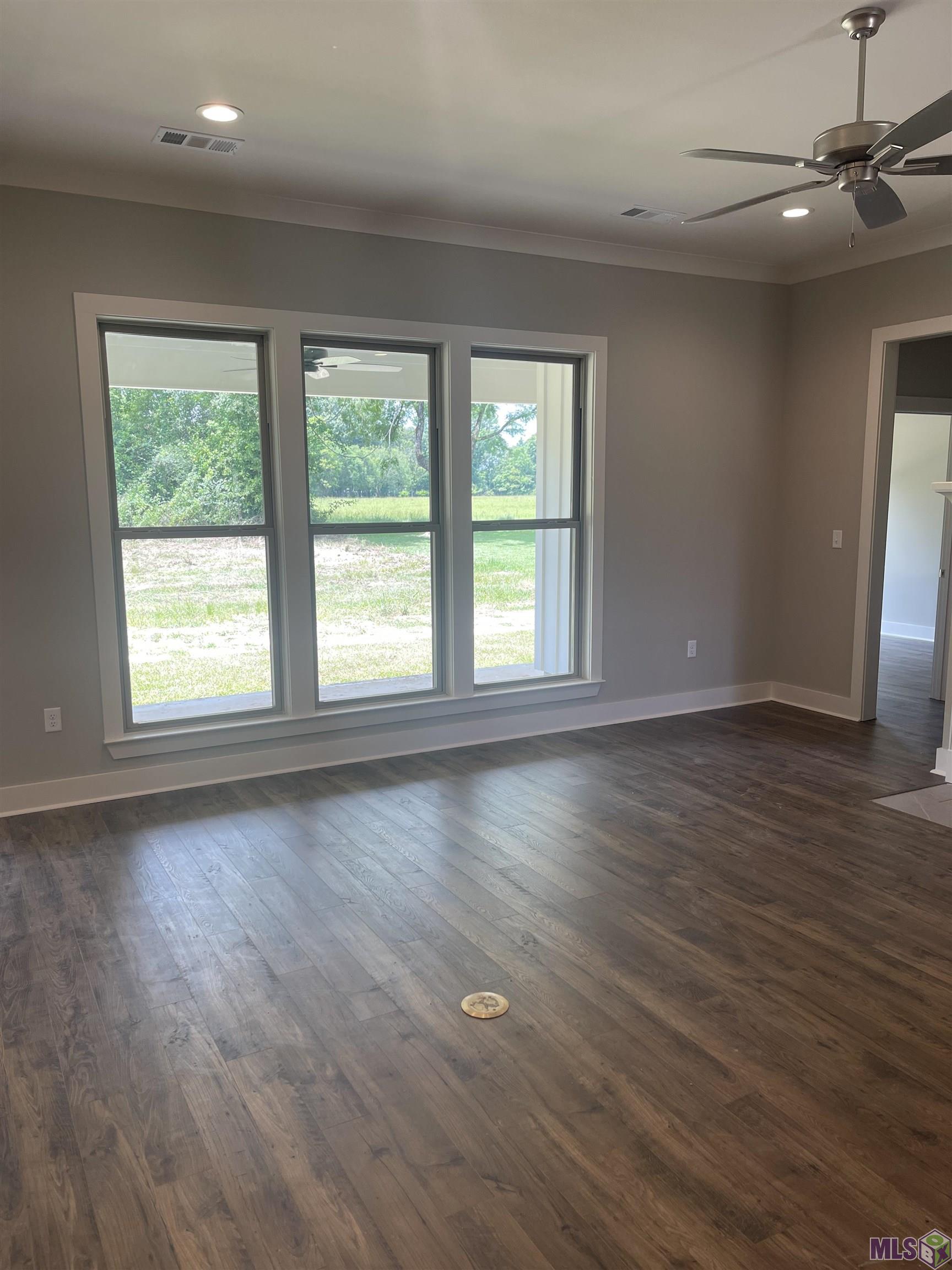 35309 Cane Market Road Denham Springs, LA 70706 - Photo 6 of 22 Gallery Image 6
