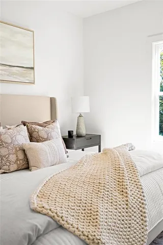 $560,000 | 367 King's Landing, Atlanta, GA 30354