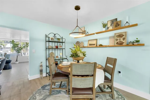 $4,000 | 1015 Spindle Palm Way, Apollo Beach, FL 33572