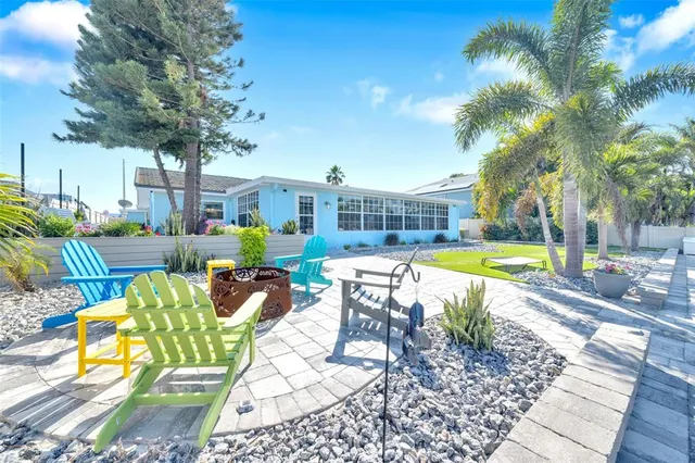 $4,000 | 1015 Spindle Palm Way, Apollo Beach, FL 33572