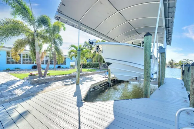 $4,000 | 1015 Spindle Palm Way, Apollo Beach, FL 33572