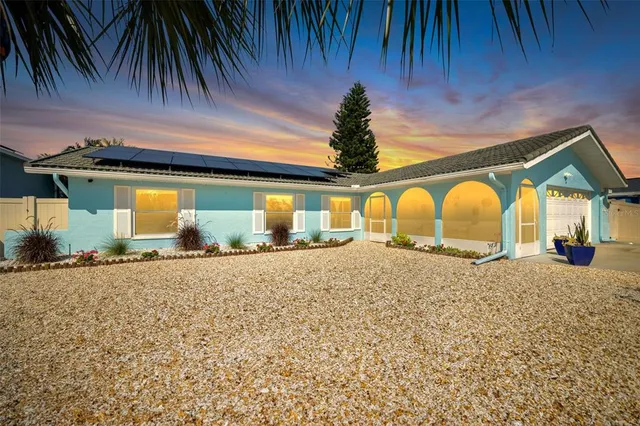 $4,000 | 1015 Spindle Palm Way, Apollo Beach, FL 33572