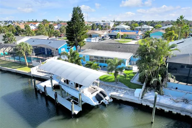 $4,000 | 1015 Spindle Palm Way, Apollo Beach, FL 33572