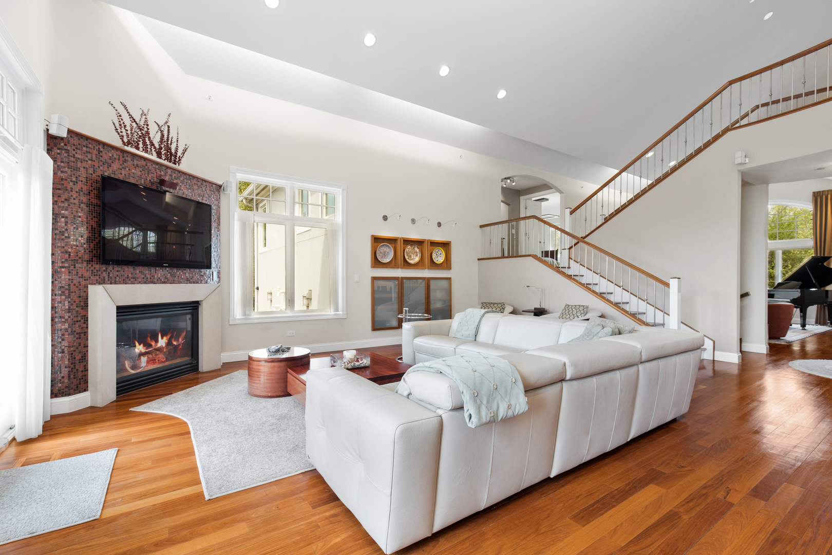 4261 Hilltop Road Long Grove, IL 60047 - Photo 19 of 69