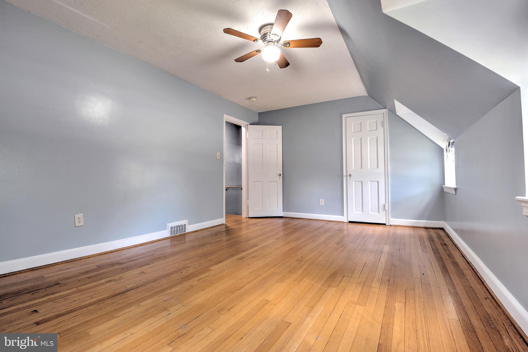 8016 Old Georgetown Road Bethesda, MD 20814 - Photo 22 of 36 Primary Bedroom