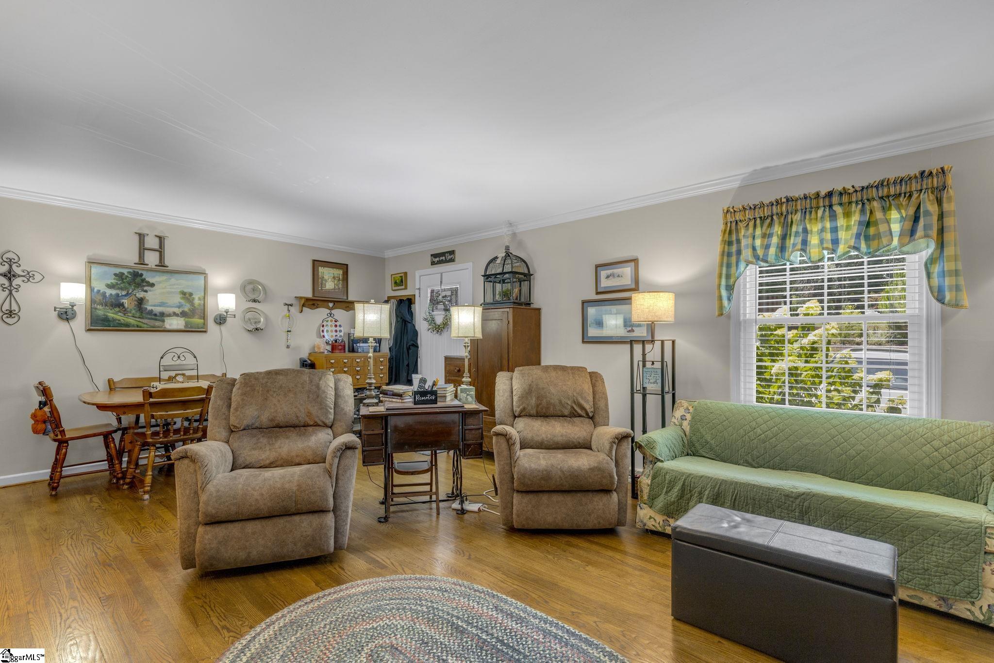 815 Edwards Road, Unit 2 Greenville, SC 29615 - Photo 10 of 36
