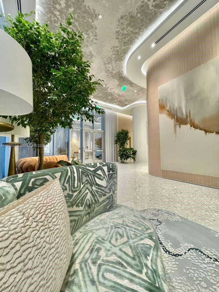 77 Southeast 5th Street, Unit 2905 Miami, FL 33131 - Photo 21 of 27 a view of entryway and patio