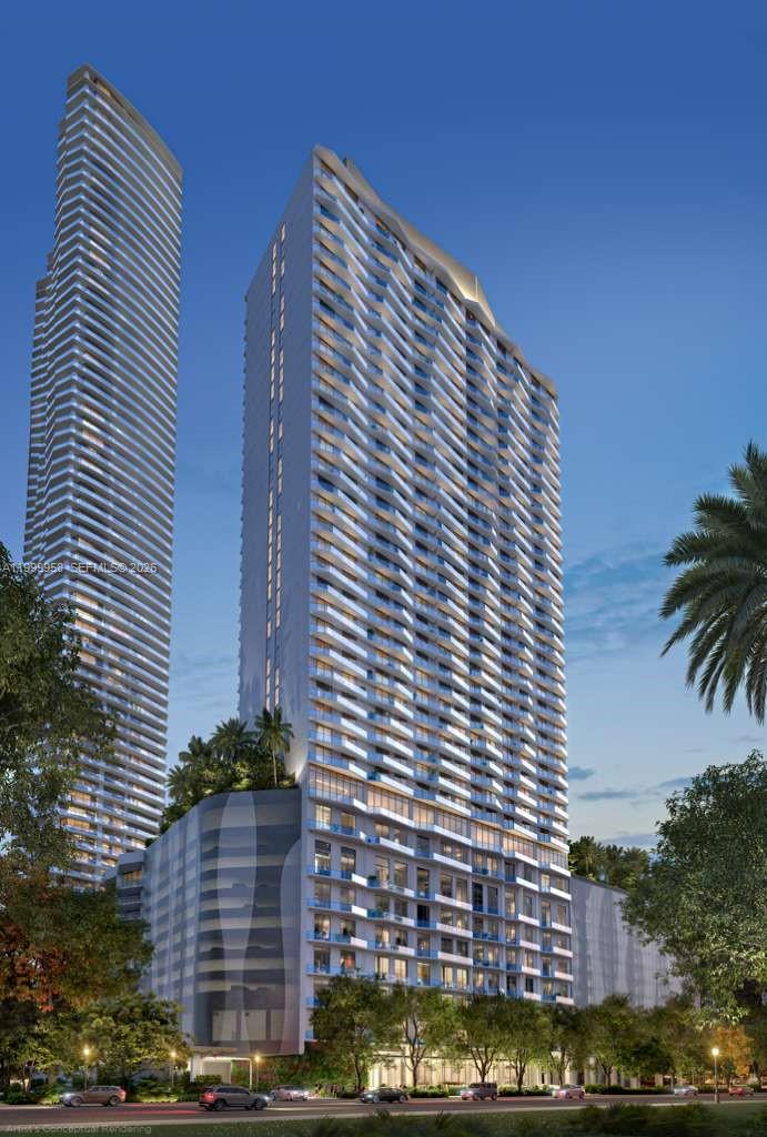 77 Southeast 5th Street, Unit 2905 Miami, FL 33131 - Photo 7 of 27 a front view of a building