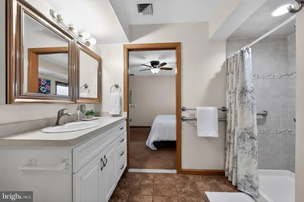 $1,199,000 | 168 Damview Drive, Media, PA 19063
