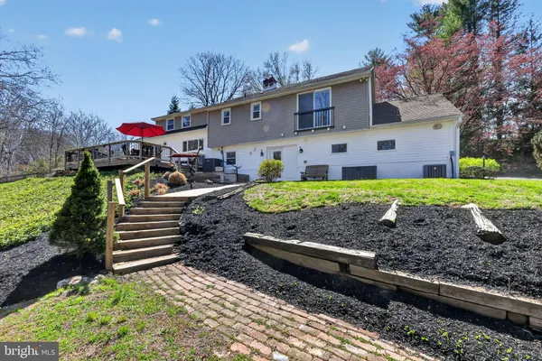 $1,199,000 | 168 Damview Drive, Media, PA 19063