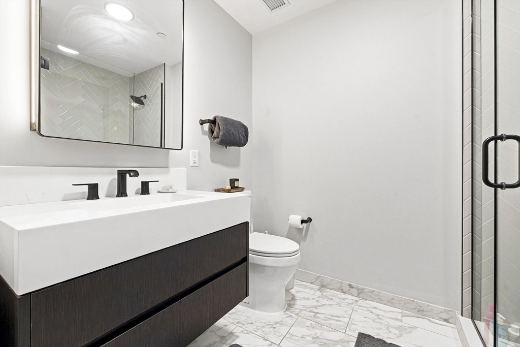 55 Lagrange Street, Unit 802 Boston, MA 02111 - Photo 10 of 12 Gallery Image 10