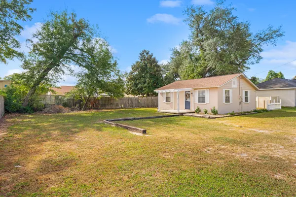 $1,350 | 905 Ruby Place, Panama City, FL 32404