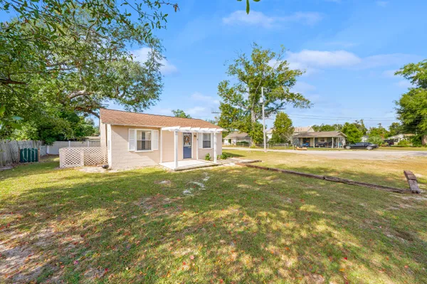 $1,350 | 905 Ruby Place, Panama City, FL 32404
