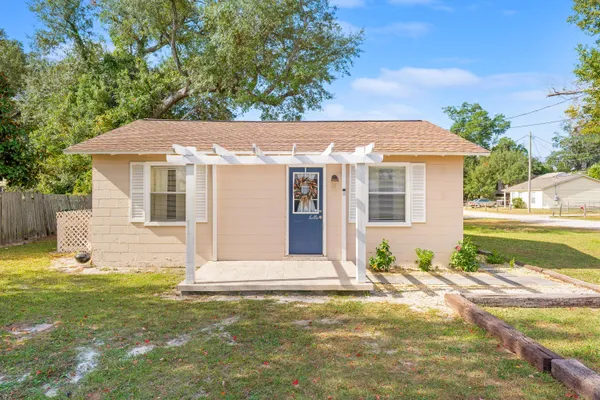 $1,350 | 905 Ruby Place, Panama City, FL 32404