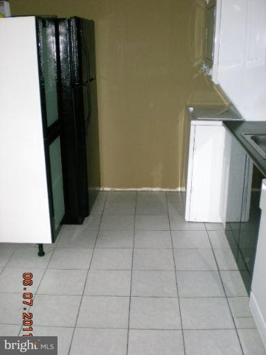 3970 Bel Pre Road, Unit 7 Silver Spring, MD 20906 - Photo 3 of 7 Kitchen