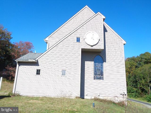 306 Highland Road Christiana, PA 17509 - Photo 5 of 22 Gallery Image 5