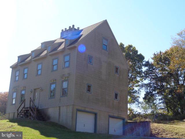 306 Highland Road Christiana, PA 17509 - Photo 7 of 22 Gallery Image 7