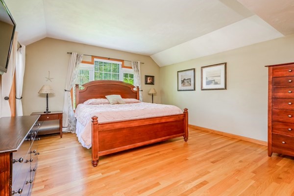 322 Lower County Road Dennis, MA 02639 - Photo 11 of 24 Gallery Image 11
